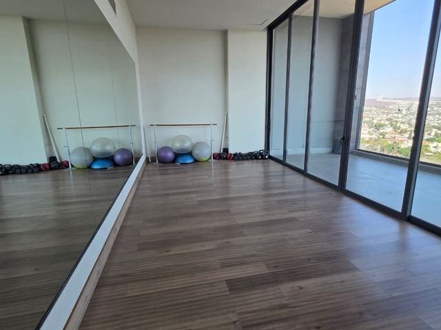 place photo 34