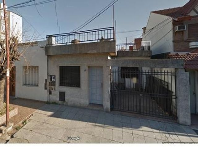 Casa PH en venta en Ramos Mejia Sur