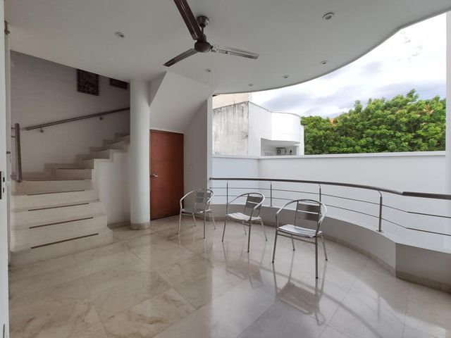 place photo 23