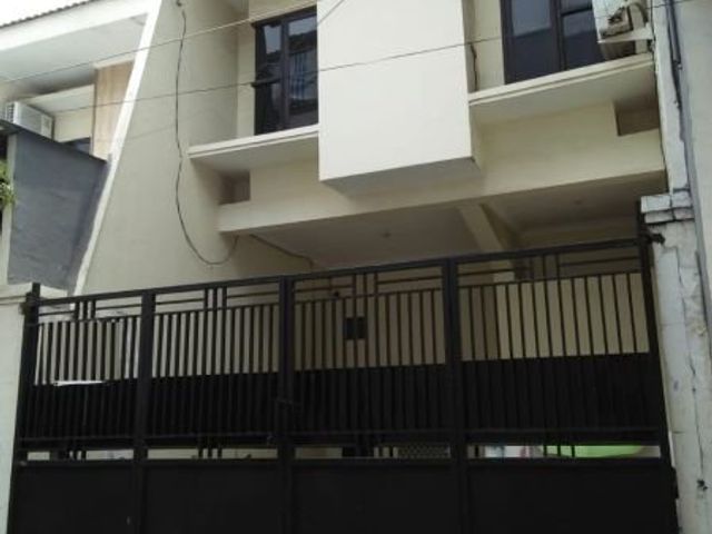 Rumah Dijual di Jalan Donorejo, Kapasan, Surabaya