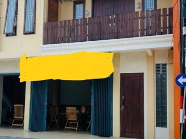 Dijual Rumah Terawat 2 Lantai, Donokerto Surabaya
