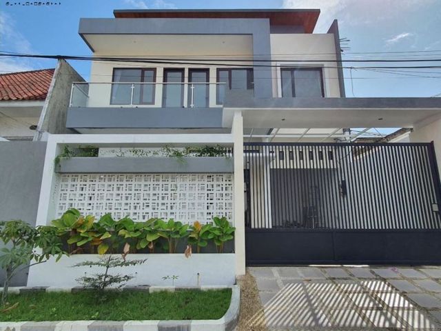 Rumah Dharmahusada Indah Timur NEW MINIMALIS SIAP HUNI