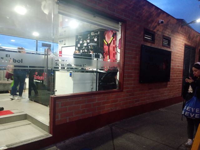 place photo 23