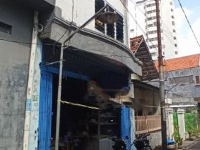 Rumah Kalisari Sayangan dekat raya Kusuma Bangsa, Row Jalan 3 meter