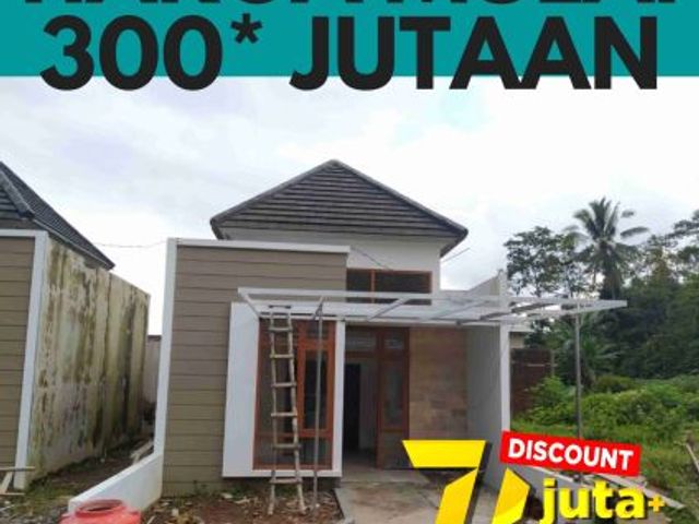 Dijual Rumah lokasi Strategis di Graha Arimbi Salatiga
