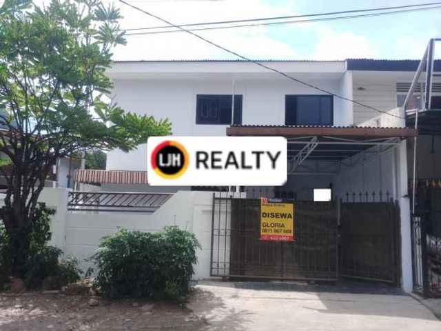 RUMAH COCOK UNTUK USAHA LOKASI DI KELAPA GADING PERMAI