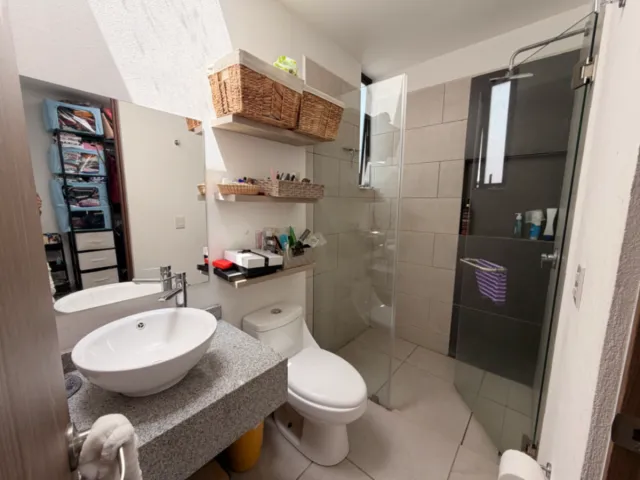 place photo 18