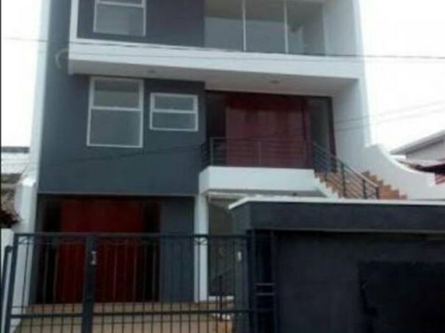 Rumah Baru Minimalis Puri Indah