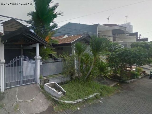 Rumah di Darmo Permai Selatan, Bebas Banjir, Hadap Timur