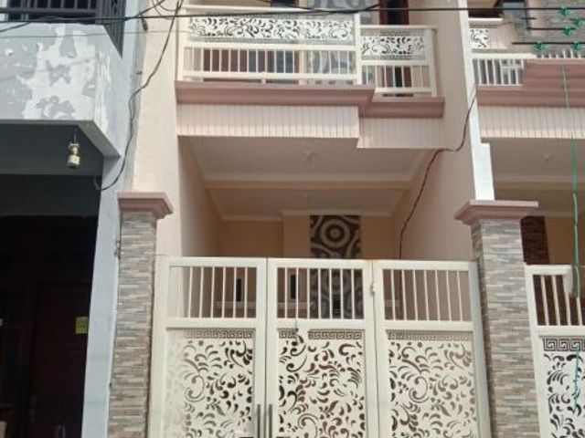 Rumah di Lebak Permai, Hadap Barat, Row 3 Meter
