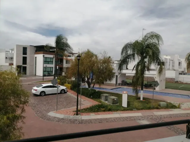 place photo 18