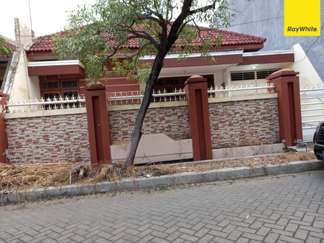 Disewakan Rumah di Jl. Simpang Darmo Permai Selatan, Surabaya