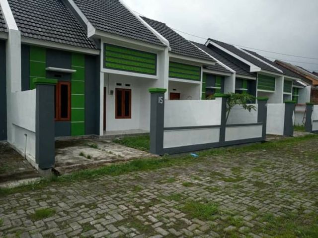 Rumah gumpang kartasura luas 72m harga 295jt