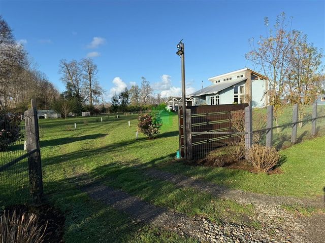 place photo 49