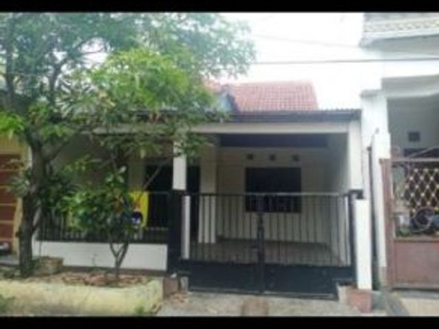 Rumah Wiguna selatan Row jalan 2 mobil, Strategis