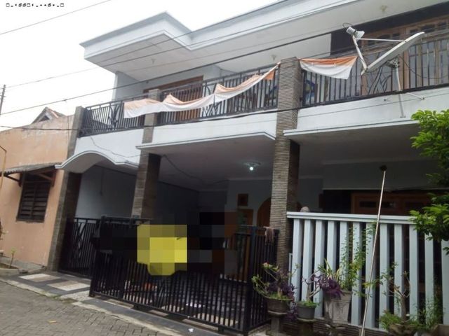 rumah Babatan Mukti, Strategis