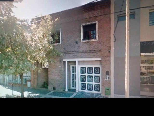 Casa  en Venta Ramos Mejia / La Matanza (A025 2936)