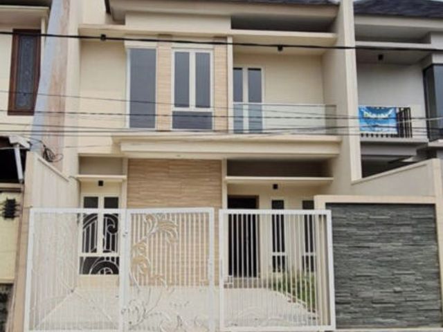 Rumah baru gress di kendangsari surabaya