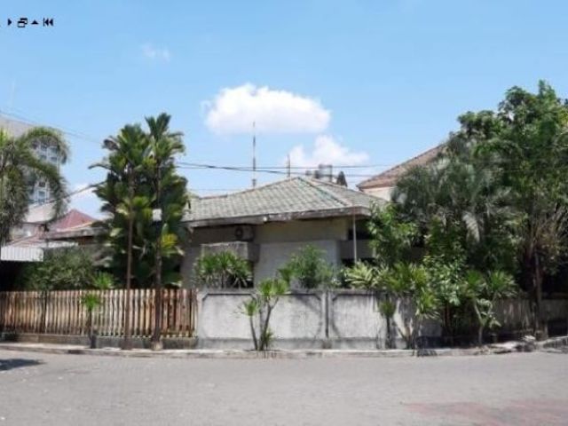 Rumah Bintang Diponggo STRATEGIS LANGKA