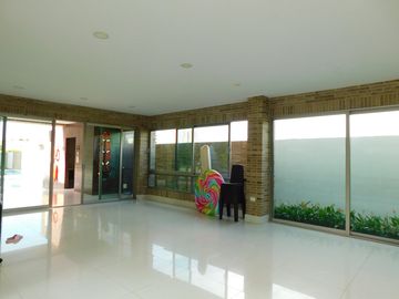 place photo 23