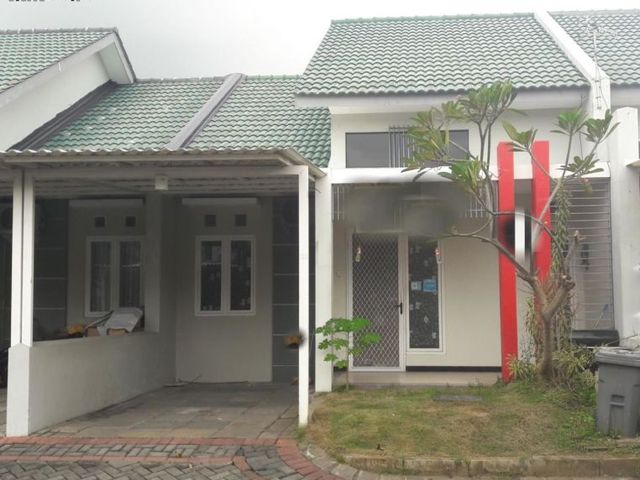 RUMAH TINGGAL SUKOLILO DIAN REGENCY 2, Strategis