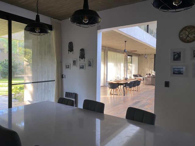 place photo 63