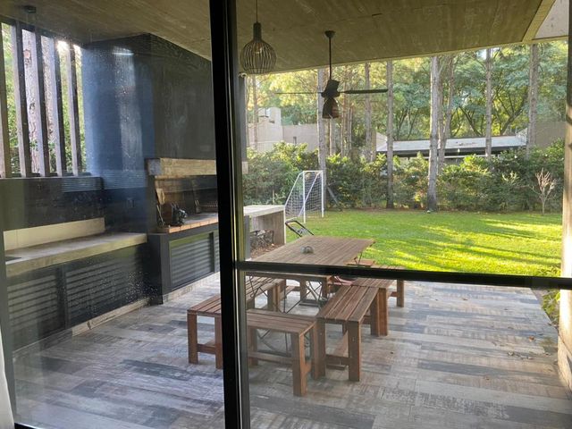place photo 51