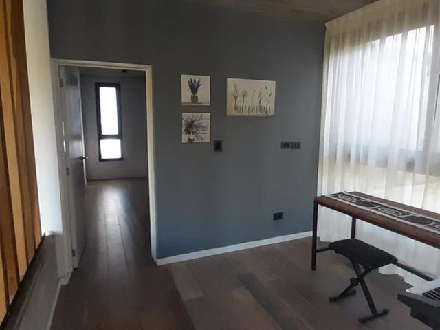 place photo 54