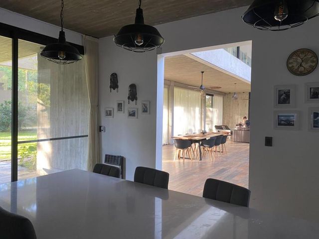 place photo 57