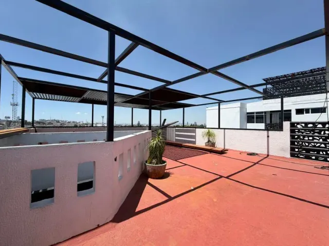 place photo 11