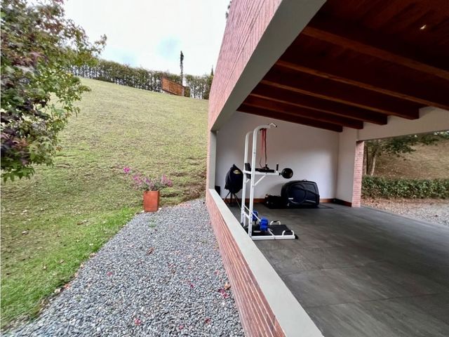 place photo 53