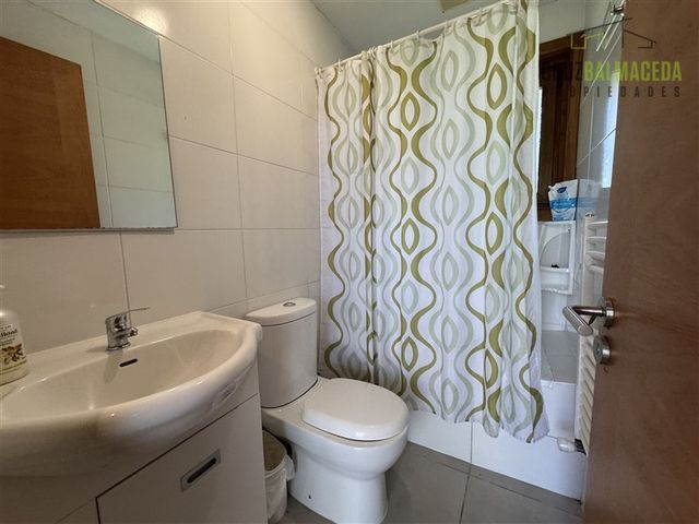 place photo 64