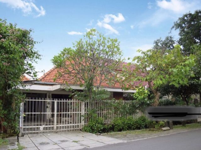 Rumah Dijual tengah kota di Cipunegara Surabaya Pusat