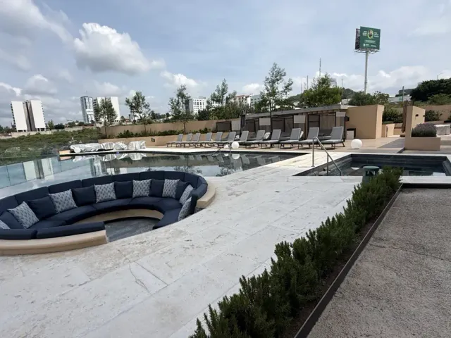 place photo 33