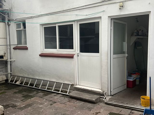 place photo 20