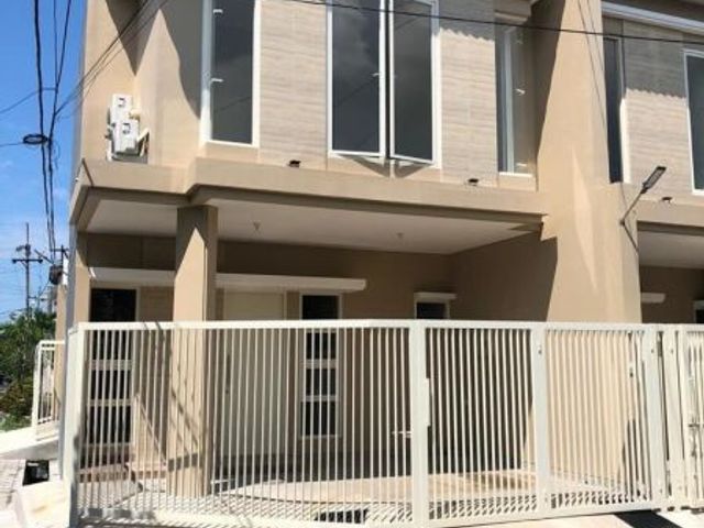 Dijual rumah new istimewa harga terjangkau di blimbing pondok Candra surabaya