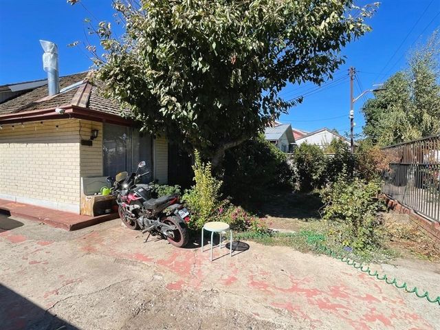 place photo 18