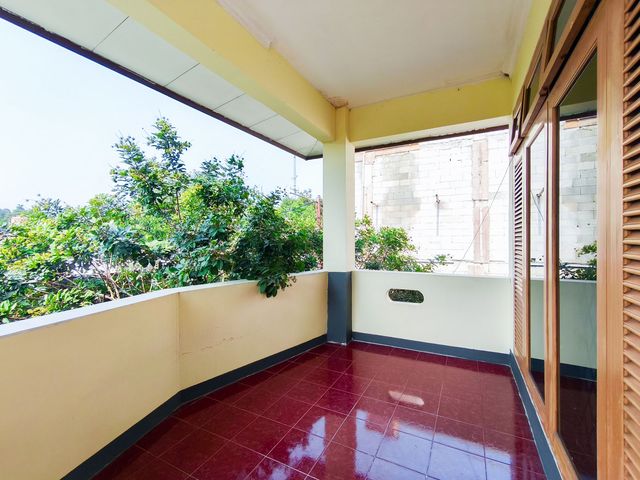 place photo 62