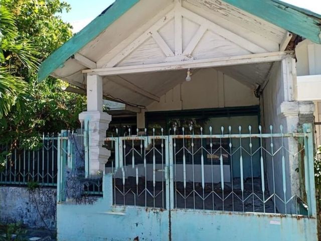 rumah hitung tanah di pondok candra cluster Palem, Strategis