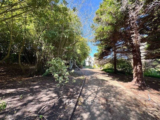 place photo 55