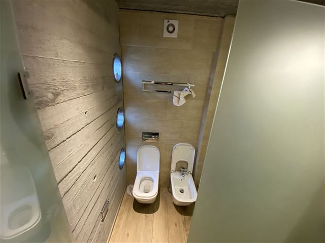 place photo 49