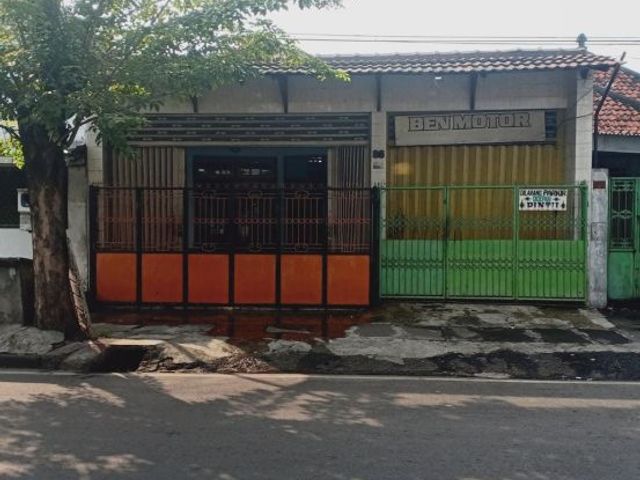 Dijual Ruko Strategis Raya Simokerto Surabaya*_