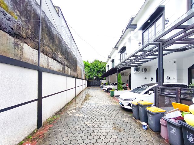 place photo 53