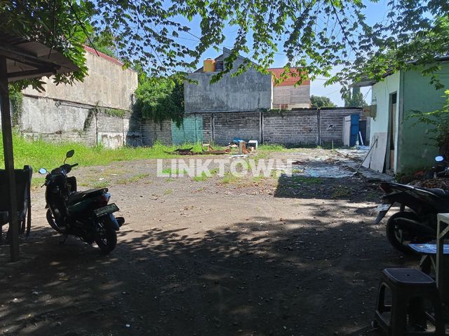 Disewakan Lahan Cocok untuk Gudanv atau Usaha Komersil Lain di Rungkut Asri
