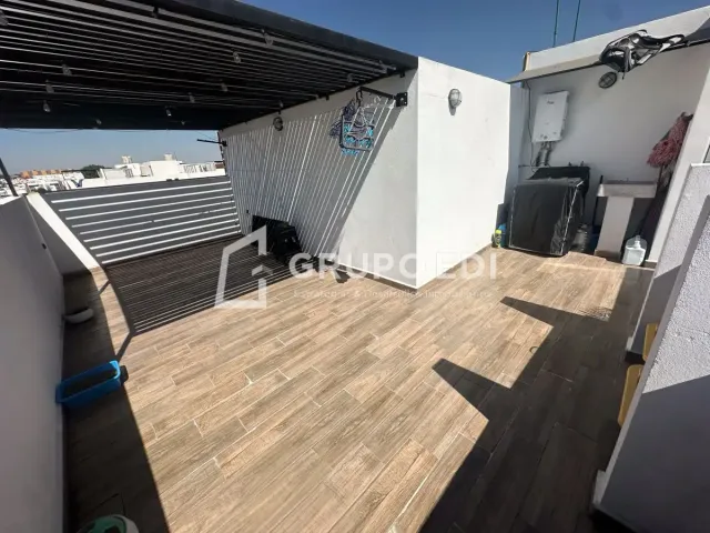 place photo 18