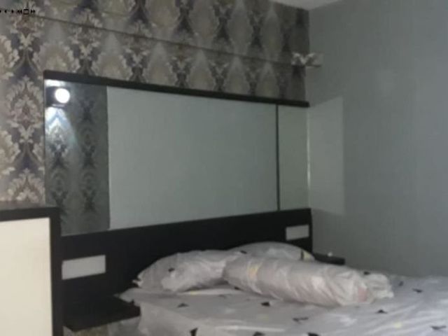 Apt. DIAN REGENCY LANTAI 9 View suramadu