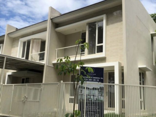Rumah new modern di daerah Juandaland Sidoarjo