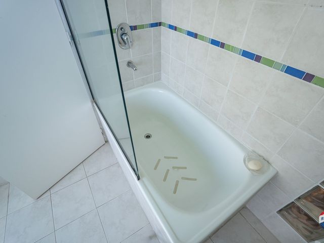 place photo 76