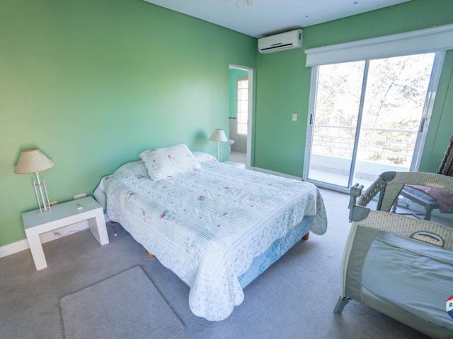 place photo 70