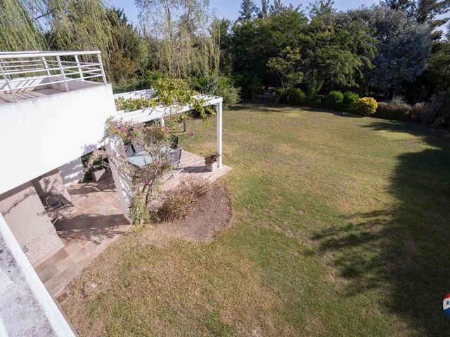 place photo 86